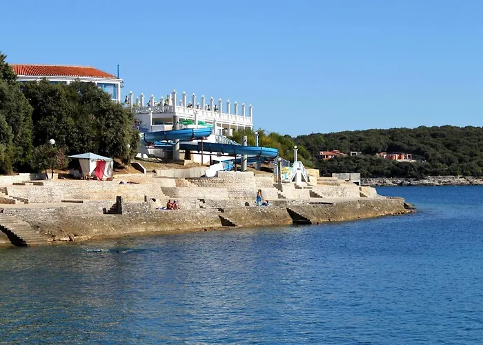 Apartman With Parking Space - 21036